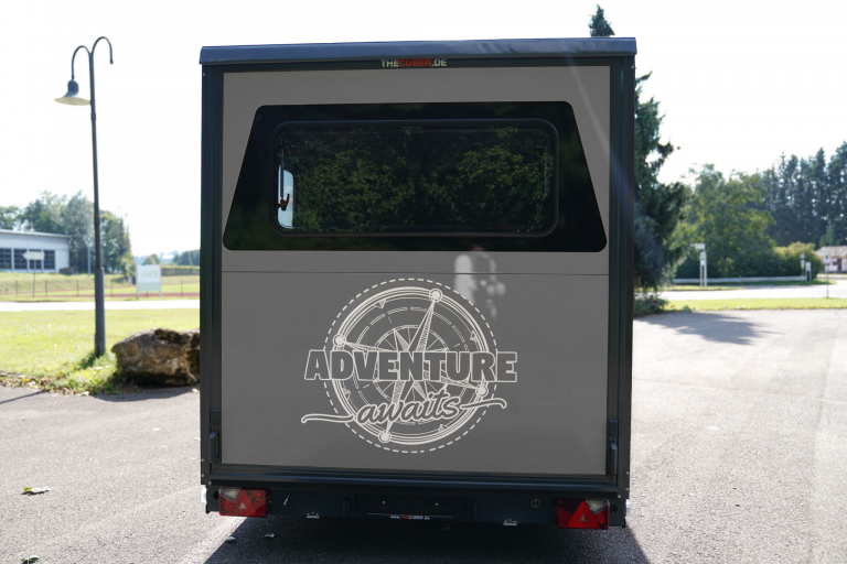 Adventure-Gelb-Rueckseite-Grau