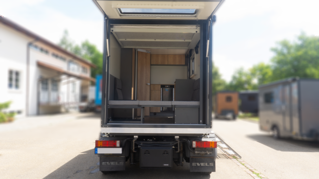 Absetzkabine Willuth mit LR bearbeitet