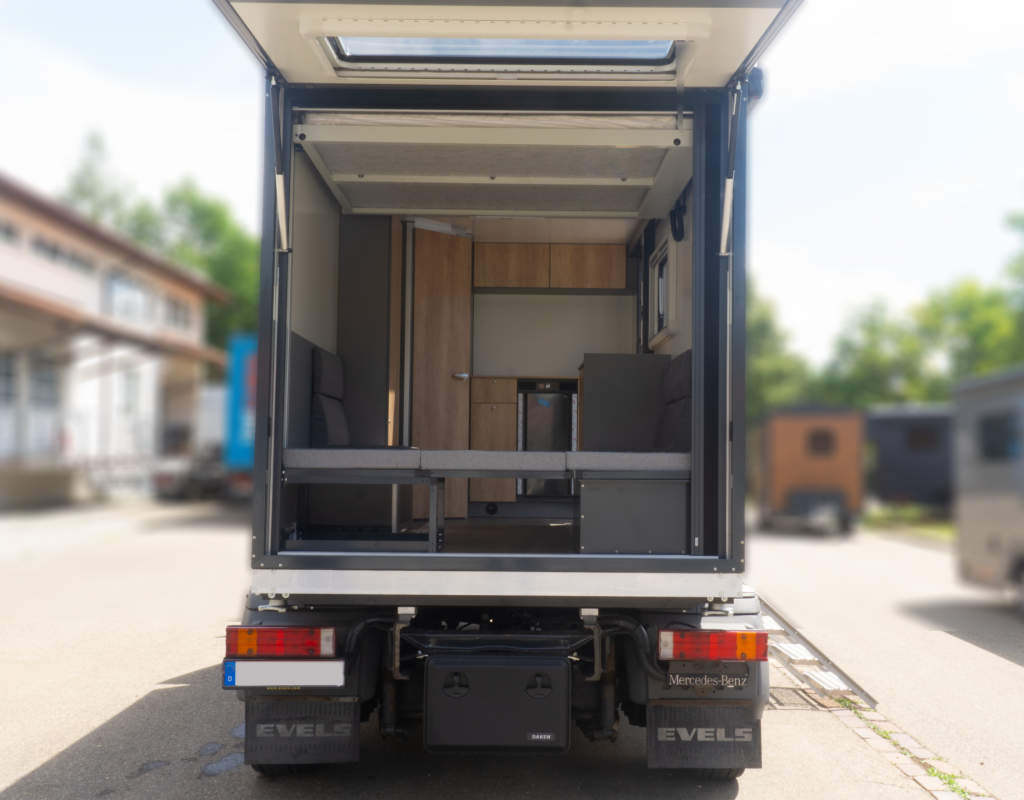 Absetzkabine Willuth mit LR bearbeitet