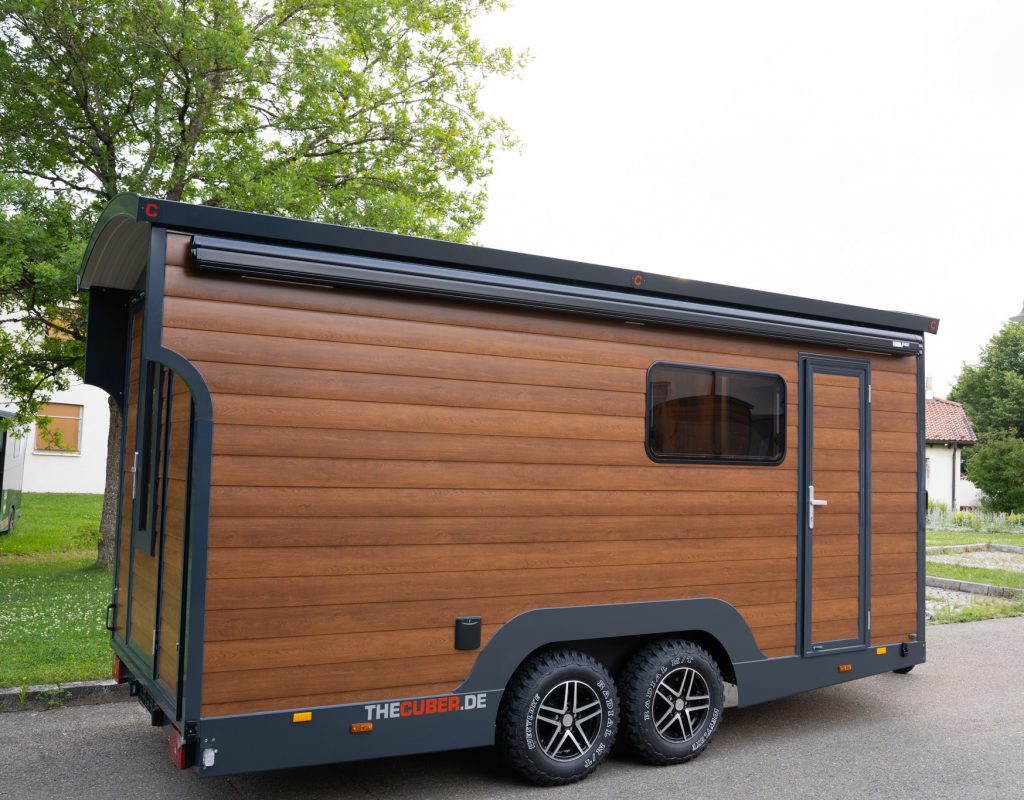 Peterwagen Tandem in Holzoptik hinten seitlich