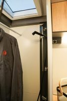 Rote Absetzkabine innen 10-02-26 LR -11