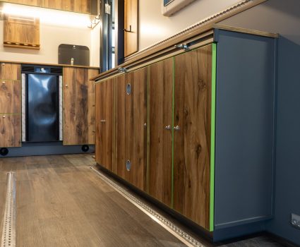 Weißer Messe AV Innenbilder mit LR bearb-5